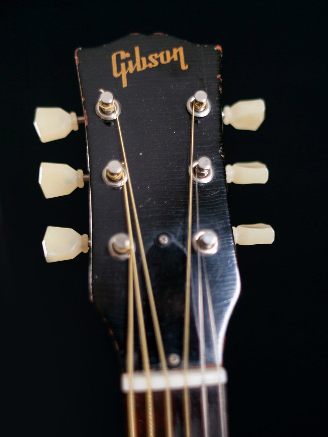 1961 Gibson J-45 Headstock