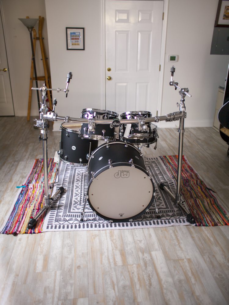 018 DW Drum Kit and DW Rack System 02