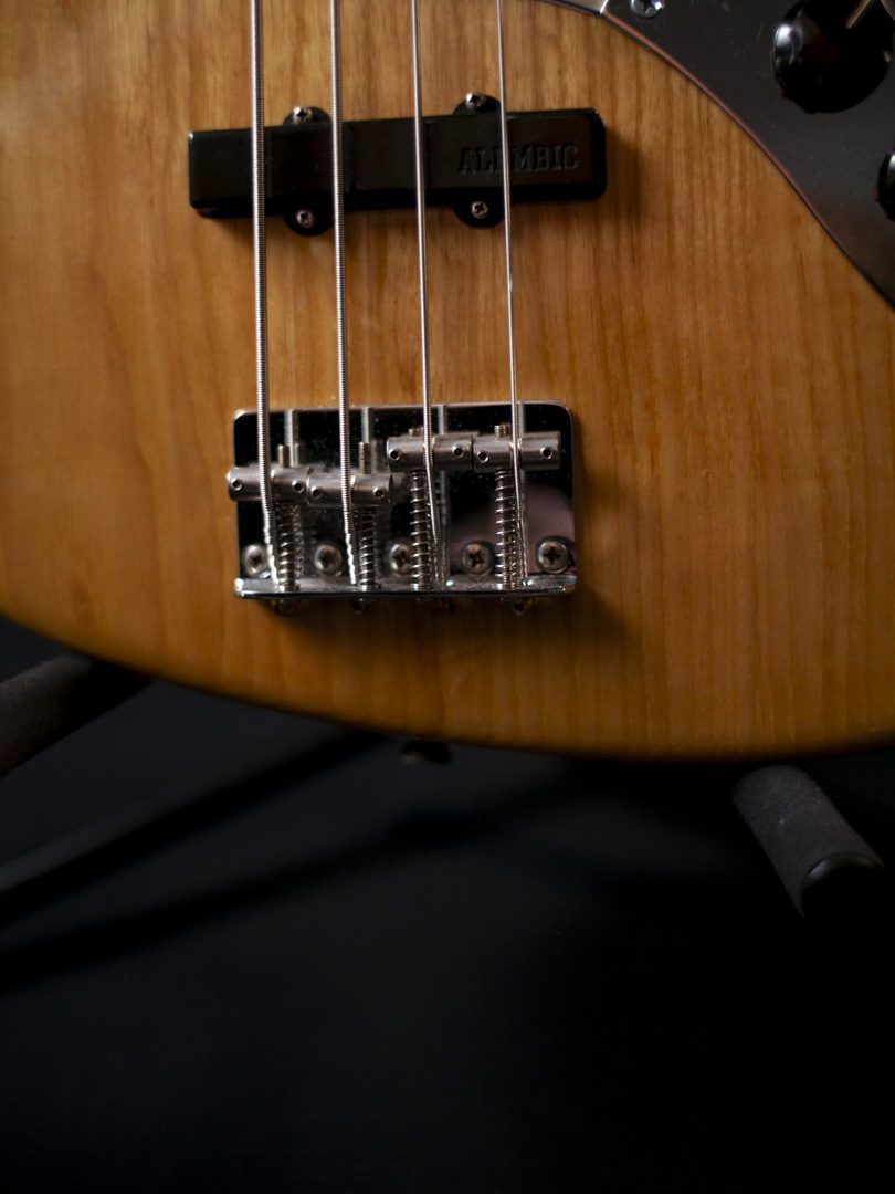 1996 Fender Jazz Bass 05