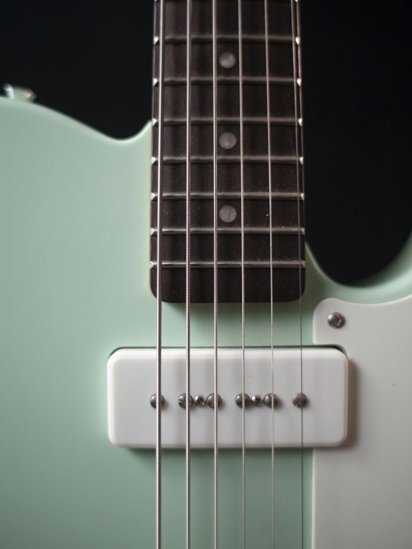 2021 Fender Squire Baritone 04